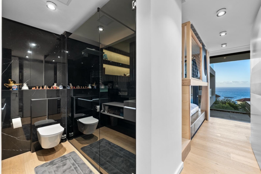 4 Bedroom Property for Sale in Camps Bay Western Cape